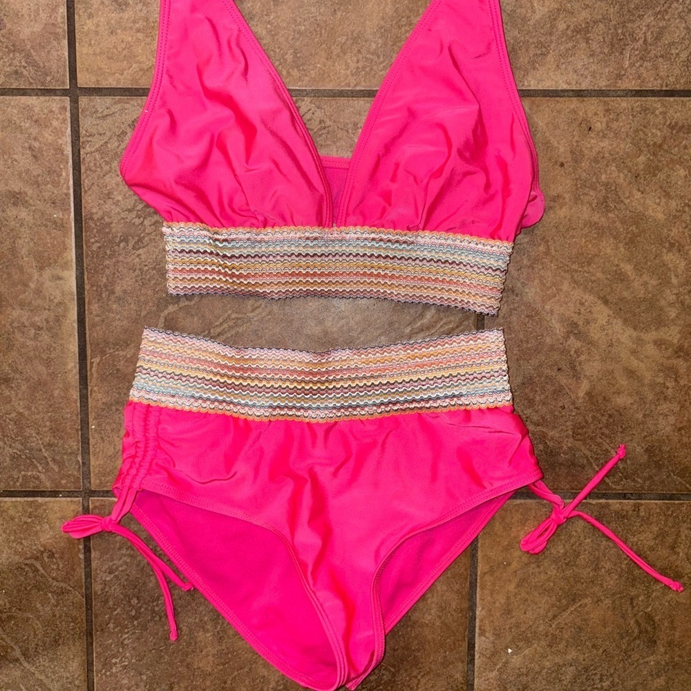 Kids Swimwear Set in Vibrant Pink